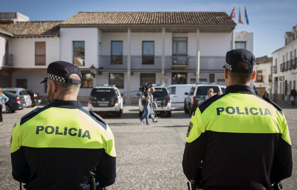 La policía local también saldrá a la calle a pedir su jubilación anticipada