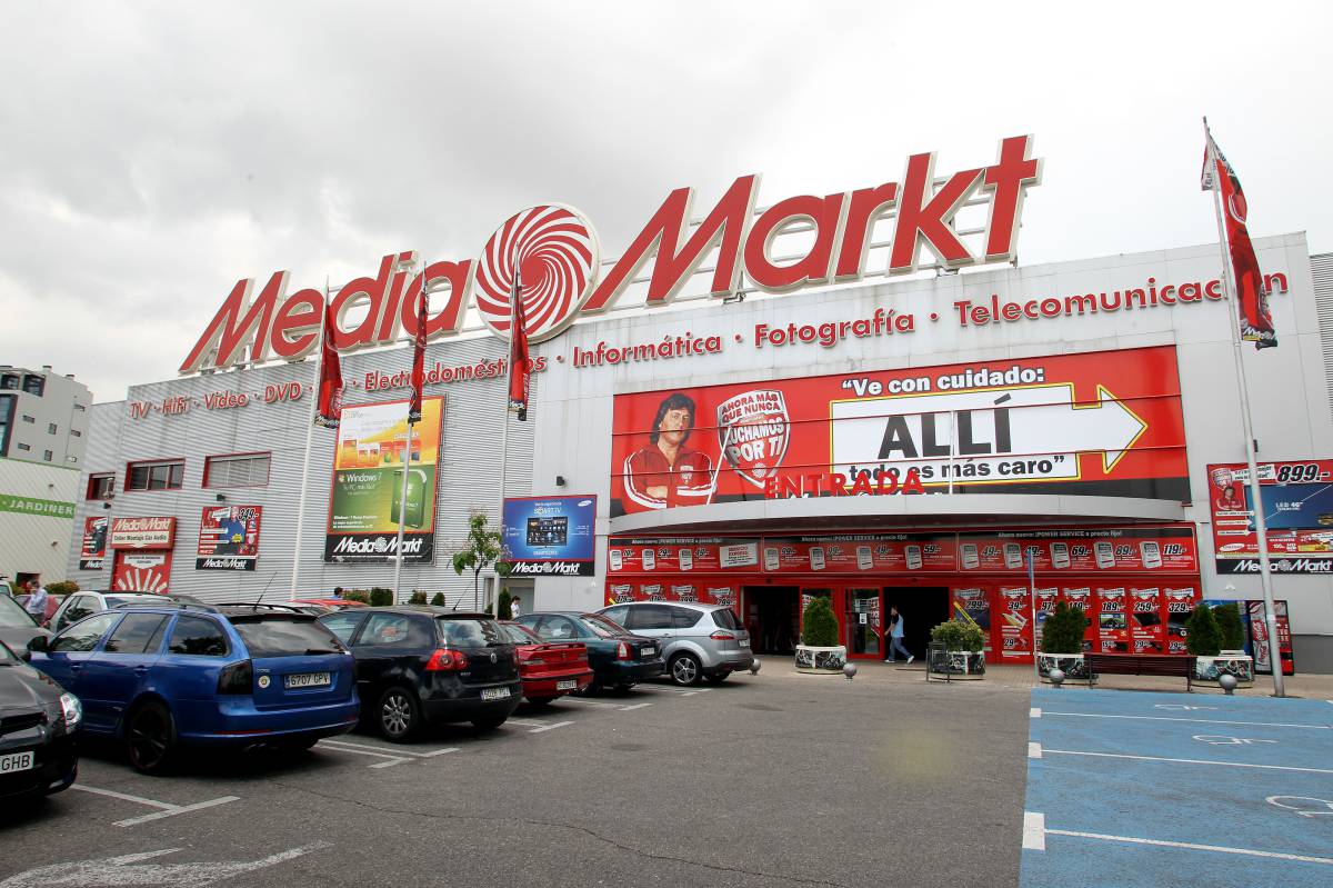 MediaMarkt se alía con Seur para agilizar sus entregas y plantar cara a Amazon