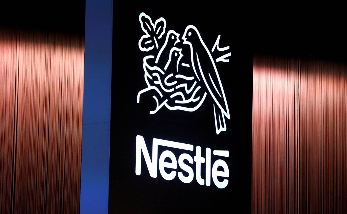 Nestlé paga casi 6.000 millones para vender productos Starbucks fuera de las cafeterías