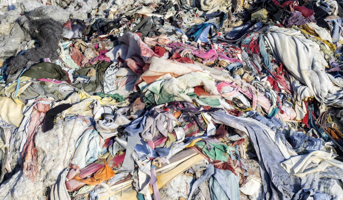 Así inunda de basura textil el planeta la industria 'Low cost'