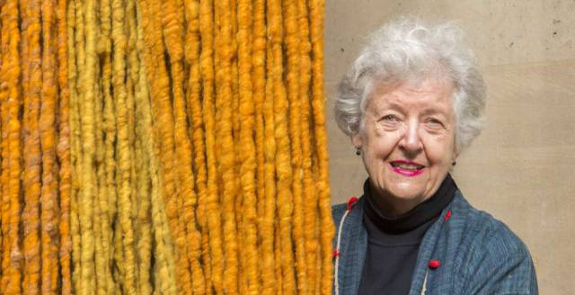 Sheila Hicks, libre y omnipresente