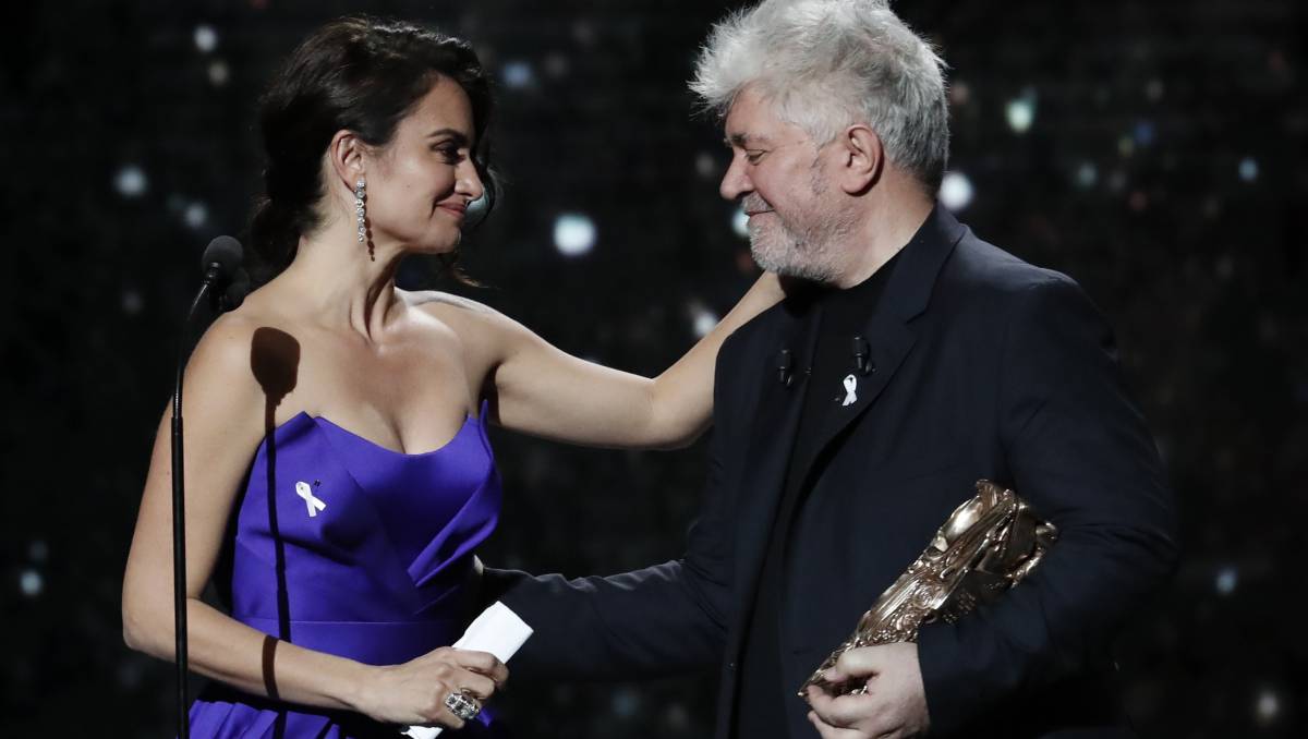 Almodóvar prepara su nueva película con Antonio Banderas y Penélope Cruz