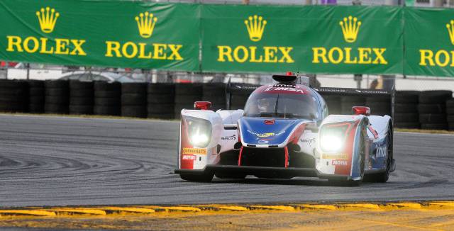 Fernando Alonso concluye 38º en las 24 Horas de Daytona