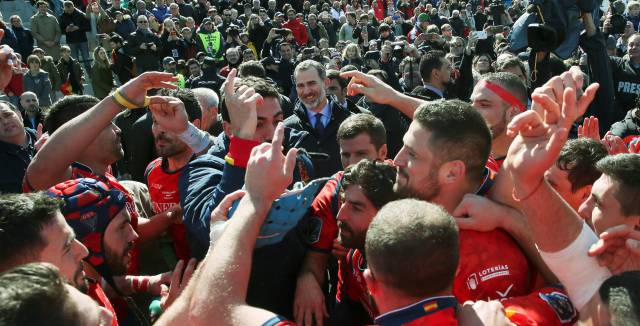 España se da un festín y está a un triunfo del Mundial de Rugby