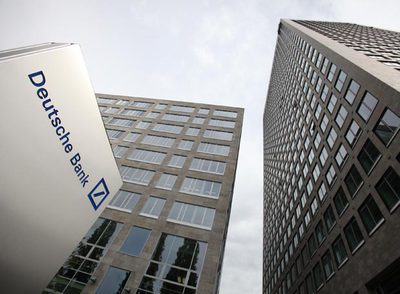 Resultado de imagen para El gigante Deutsche Bank en serios apuros