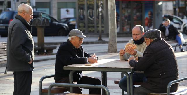 Retired Spaniards earn more than the national average