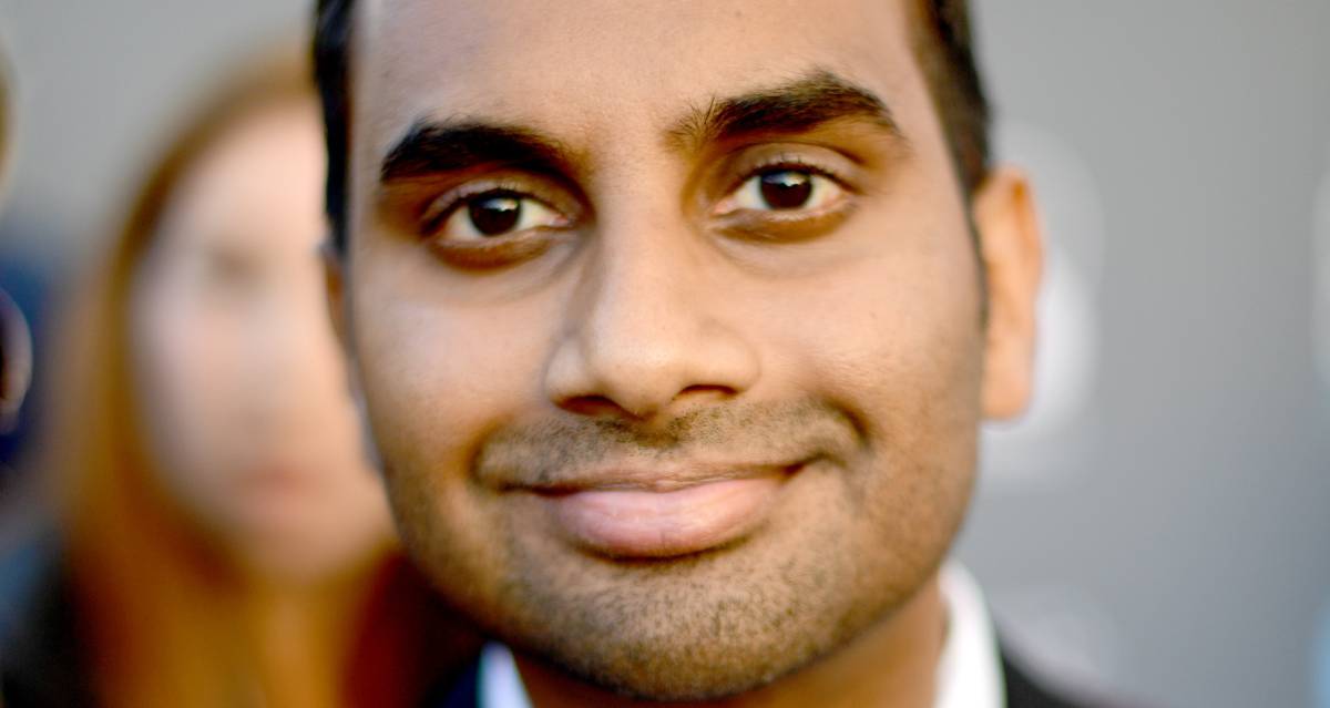 “¿Por qué ella no se fue?”: la acusación de acoso sexual a Aziz Ansari abre un debate que nos toca muy de cerca