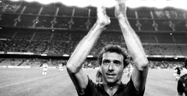 Spanish soccer legend Quini dies aged 68