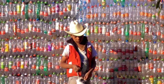 After catastrophic earthquake, Mexico rebuilds with plastic bottles