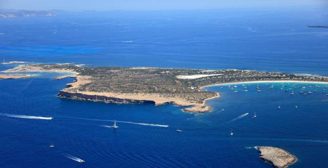 Spanish island snapped up by Luxembourg family for €18 million