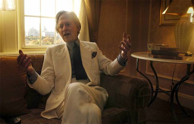 Los cinco libros esenciales de Tom Wolfe