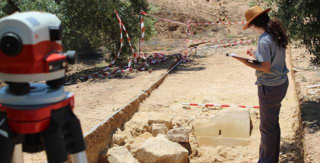 Spain's raiders of the lost arch