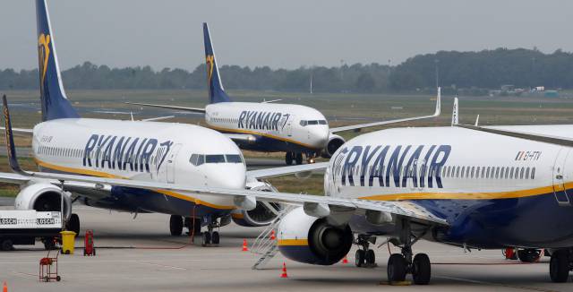 Two Ryanair planes were 