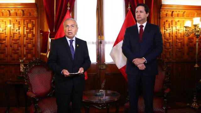 Los fiscales que investigan la corrupción en la justicia de Perú enfrentan amenazas