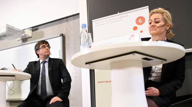 Puigdemont asegura en Copenhague que 