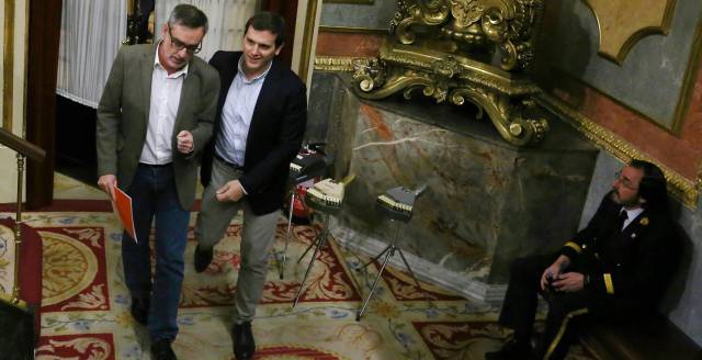 El PP siembra dudas sobre la financiación de Ciudadanos