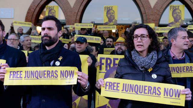 El juez interroga a Rovira y Pascal por su participación 