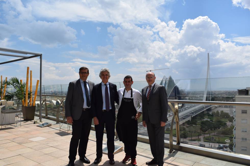 Encuentros Gastronomicos De Cocina Valenciana En El Corte Ingles De La Avenida De Francia Comunidad Valenciana El Pais