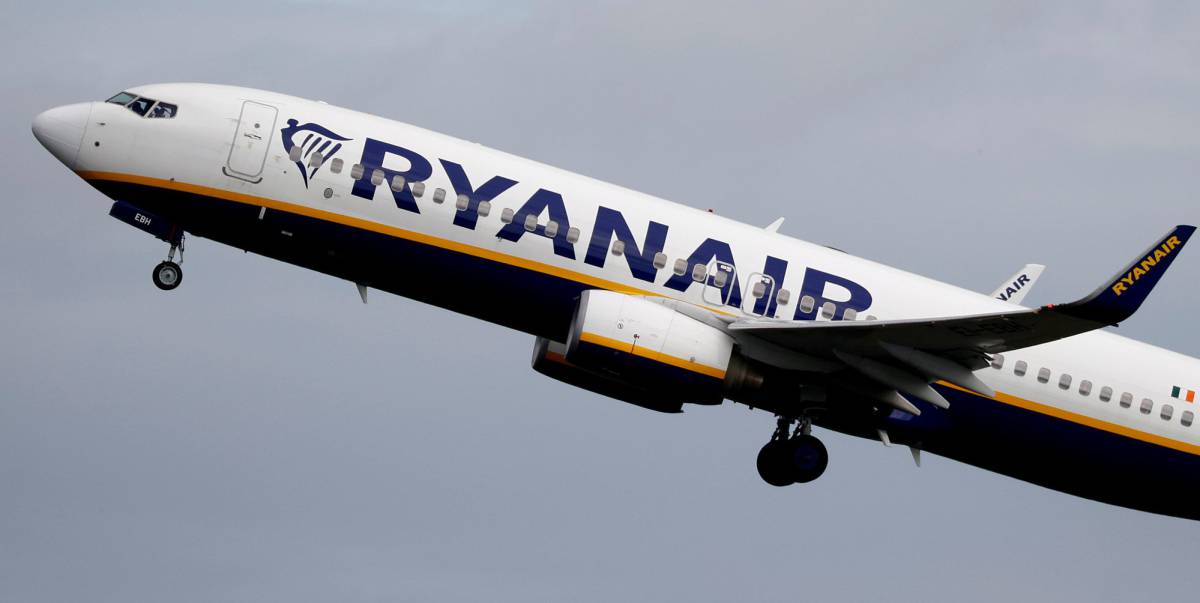 Ryanair vuelve a cerrar un trimestre con beneficio y baraja dejar de cotizar en Londres