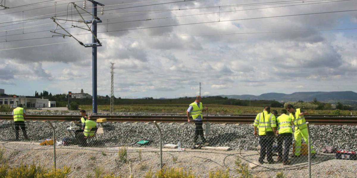 El Gobierno estudia vías para adaptar las licitaciones públicas al alza de precios