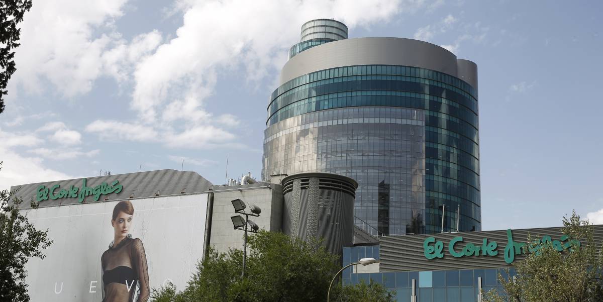 JP Morgan irrumpe en la última fase de la compra a El Corte Inglés de la Torre Titania