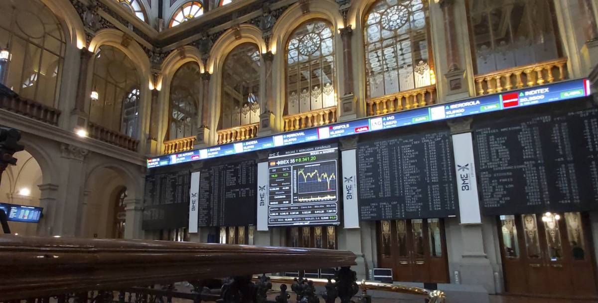 El Ibex se queda a las puertas de los 9.100 puntos con el impulso de los bancos