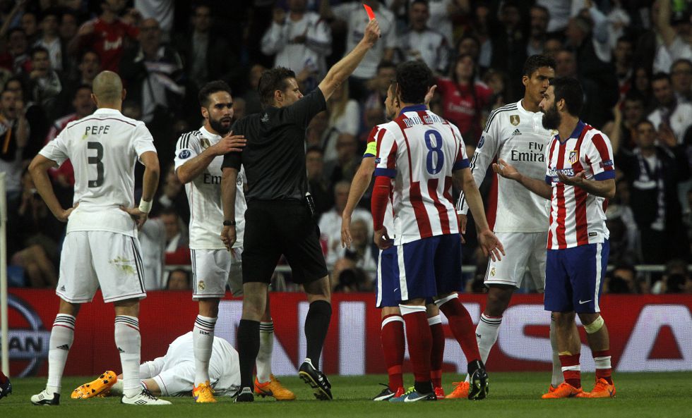 Real Madrid 1 Atletico 0 Saques De Banda Y El Error Con Mandzukic Champions League El Pais el pais