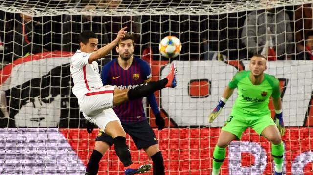 El Barça se condena en Nervión en la ida de cuartos de la Copa