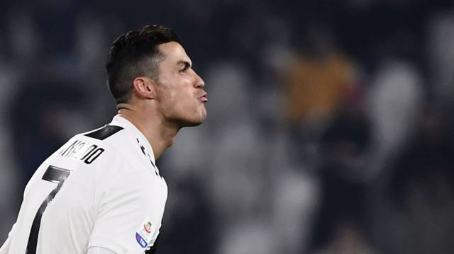 Turín se enamora de Cristiano Ronaldo