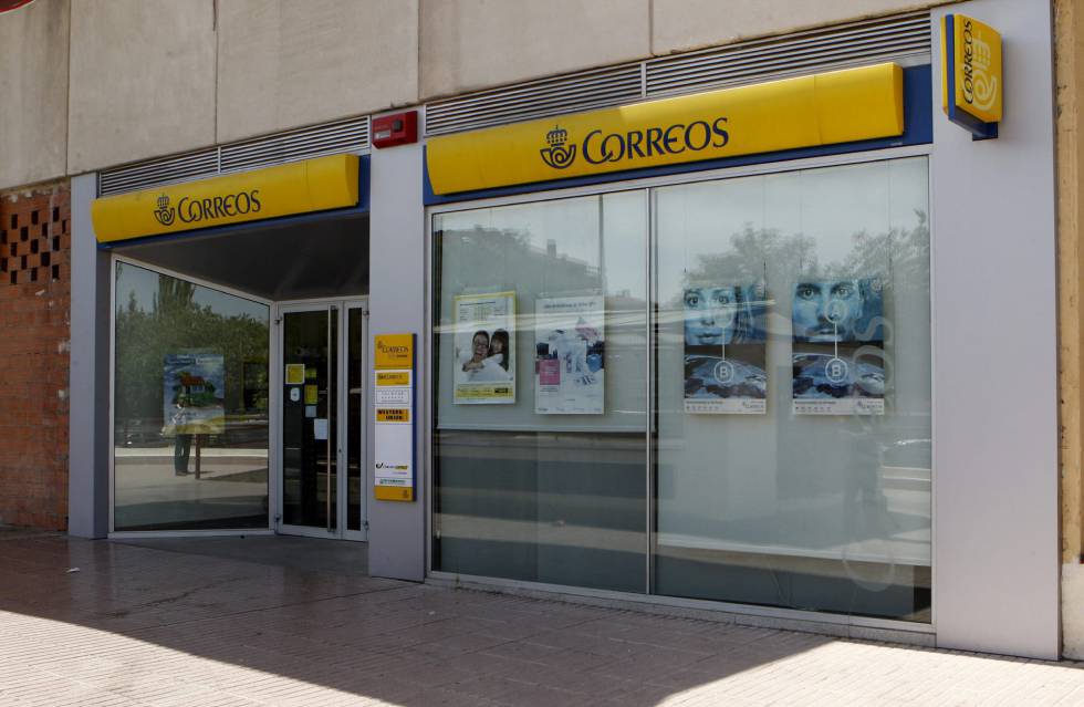 Correos Pone En Marcha Un Servicio Para Custodiar Los Envios En Vacaciones Economia El Pais