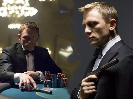 Wallpapers_Daniel_Craig_en_james_bond_casino_royale_3