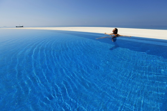 Chilling Out By The Pool velassaru maldivas
