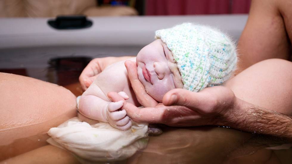 Innovacion Asi Funciona La Madriguera Del Parto Natural Que Reduce Las Cesareas Mamas Y Papas El Pais