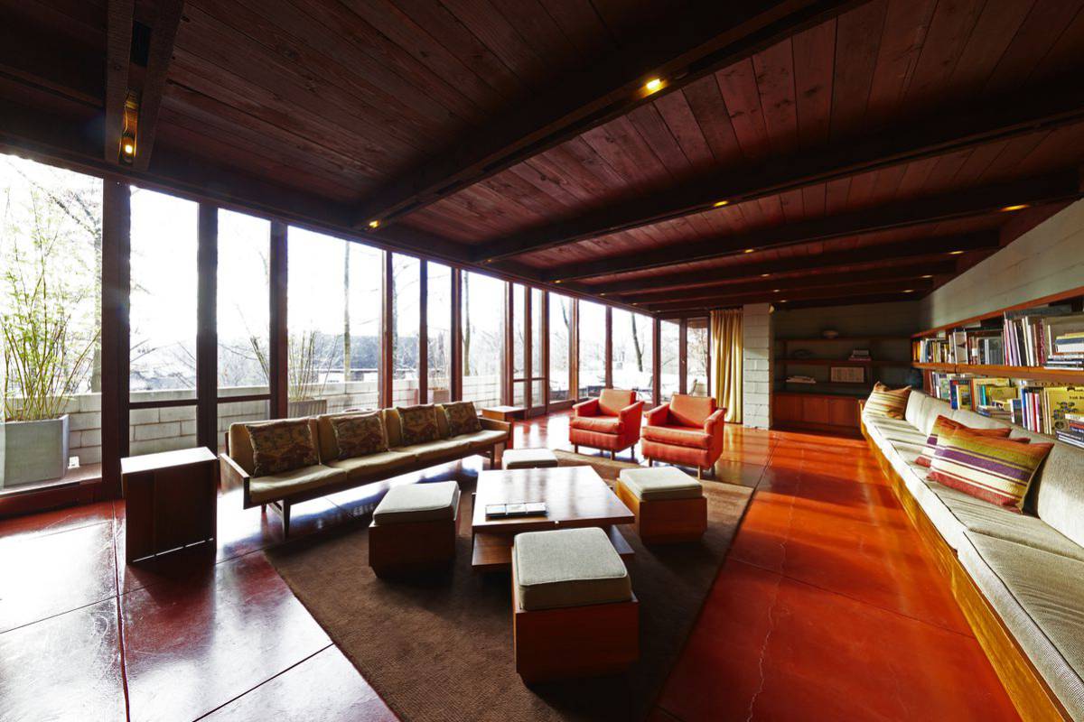 Fotos: A la venta la casa Boulter, de Frank Lloyd Wright, con todos sus muebles, por solo 600.000 euros