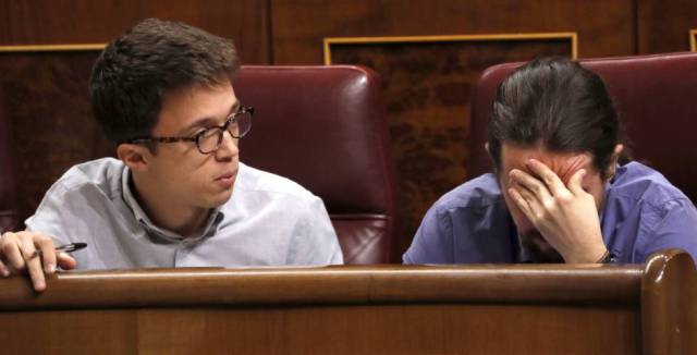 Podemos founders go their separate ways ahead of Madrid elections