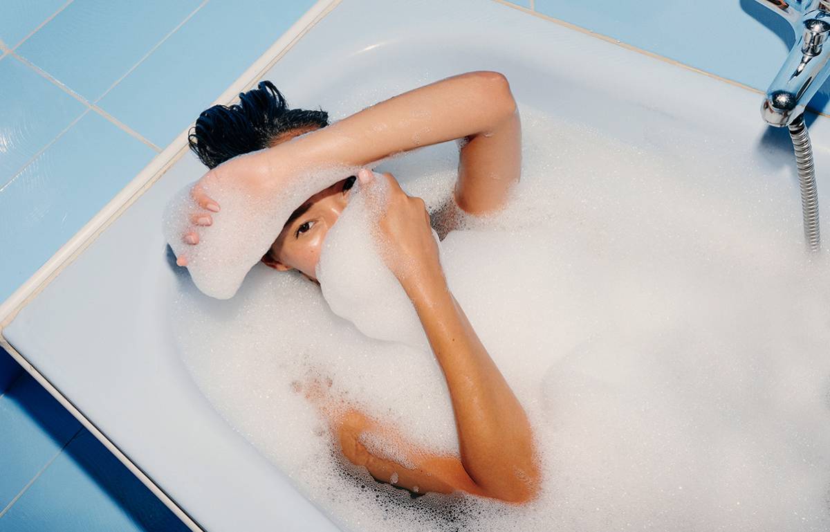 Cinco juguetes sexuales perfectos para usar bajo el agua este verano