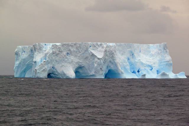 Los polos están conectados: cuando el hemisferio norte pierde hielo, el de la Antártida se encoge