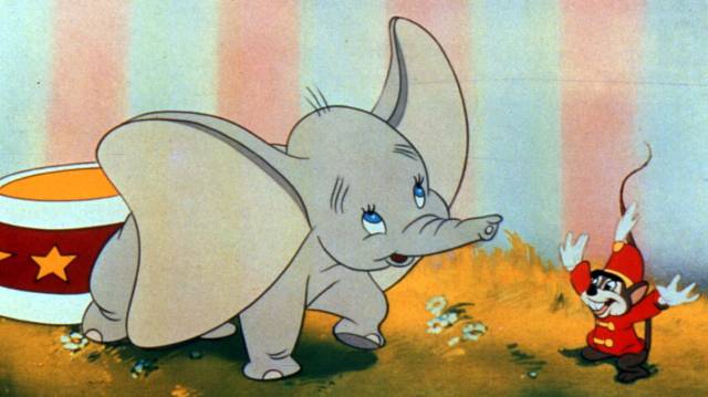 Disney + esconde 'Dumbo', 'Peter Pan' y 'Los aristogatos' fuera del alcance de los niños