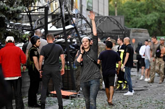 La guerra en una pizzería