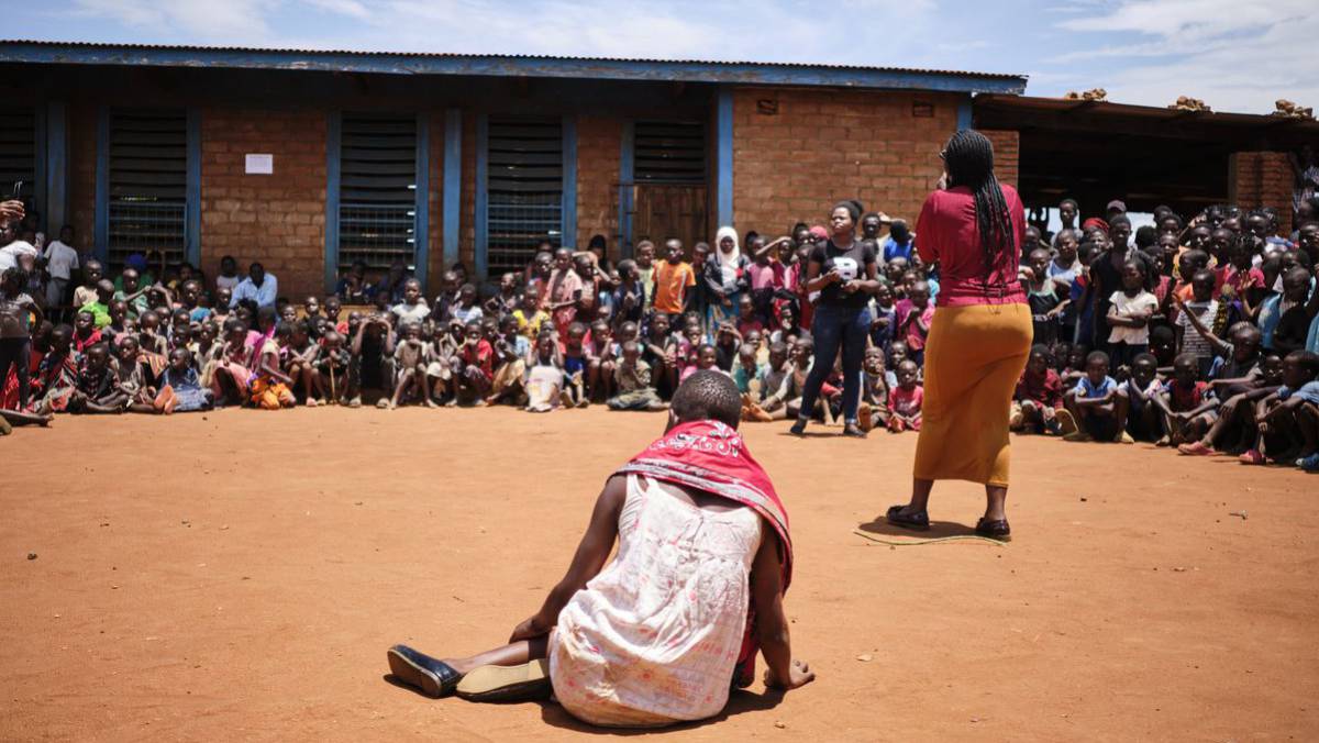 Teatro comunitario en Malaui para combatir la violencia sexual desde lo colectivo