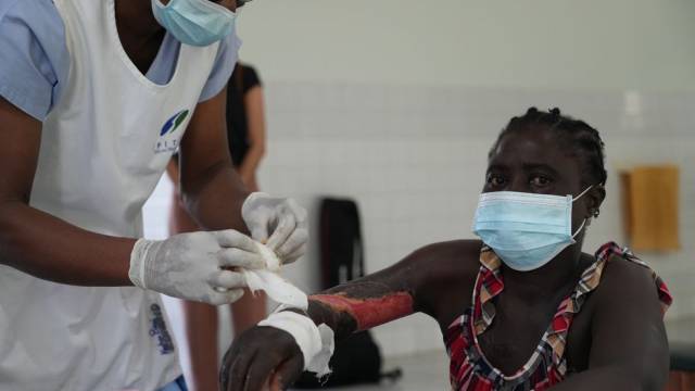 A la búsqueda de una cura rápida de la úlcera de Buruli, la enfermedad olvidada que devora la piel