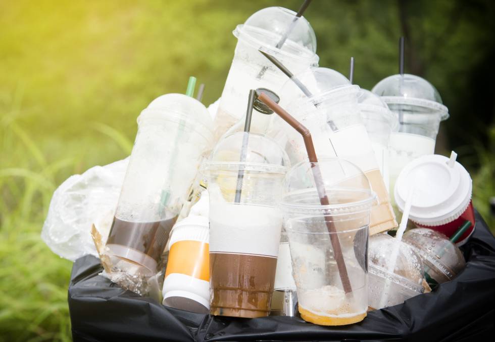 Reciclario - ¿QUERÉS CAFÉ O UN RESIDUO? Usa tu propio vaso térmico