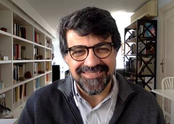 “El concepto de trabajo va a cambiar. Ya no compensa viajar para una reunión. Eso va a pasar”