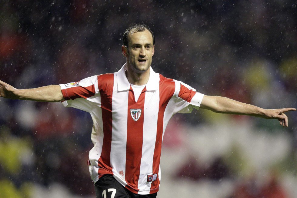 La Real llegaba invicta a San Mamés en la jornada vigésima del curso 200203, ya en la segunda vuelta, en una temporada brillante de los donostiarras. Pero una gran actuación del guipuzcoano Joseba Etxeberria, que marcó dos goles y dio el pase del tercero, les apeó del trono. Una victoria en San Mamés les podría haber dado el título, que se llevó el Real Madrid con solo dos puntos de ventaja. Etxeberria, canterano de la Real y fichado por el Athletic en 1995 por 550 millones de pesetas, marcó una época en la banda derecha de los leones. Es el tercer jugador con más partidos disputados con la camiseta rojiblanca.