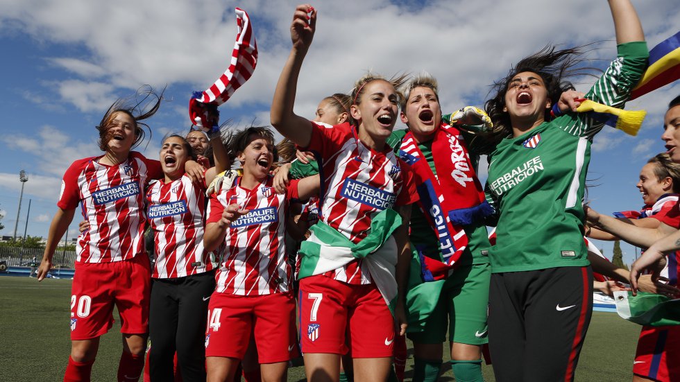 El equipo femenino del Atlético de Madrid se proclamó campeón por segunda vez consecutiva de la Liga Iberdrola. Fue el 13 de mayo tras vencer 1-6 al Zaragoza. Dos meses antes, las chicas del Atleti disputaron por primera vez un encuentro en el Wanda Metropolitano con más de 20.000 personas en las gradas. Fue ante el Madrid CFF. La visibilidad del fútbol femenino se multiplica año tras año y 2018 será recordado como uno de los baluartes de este crecimiento.