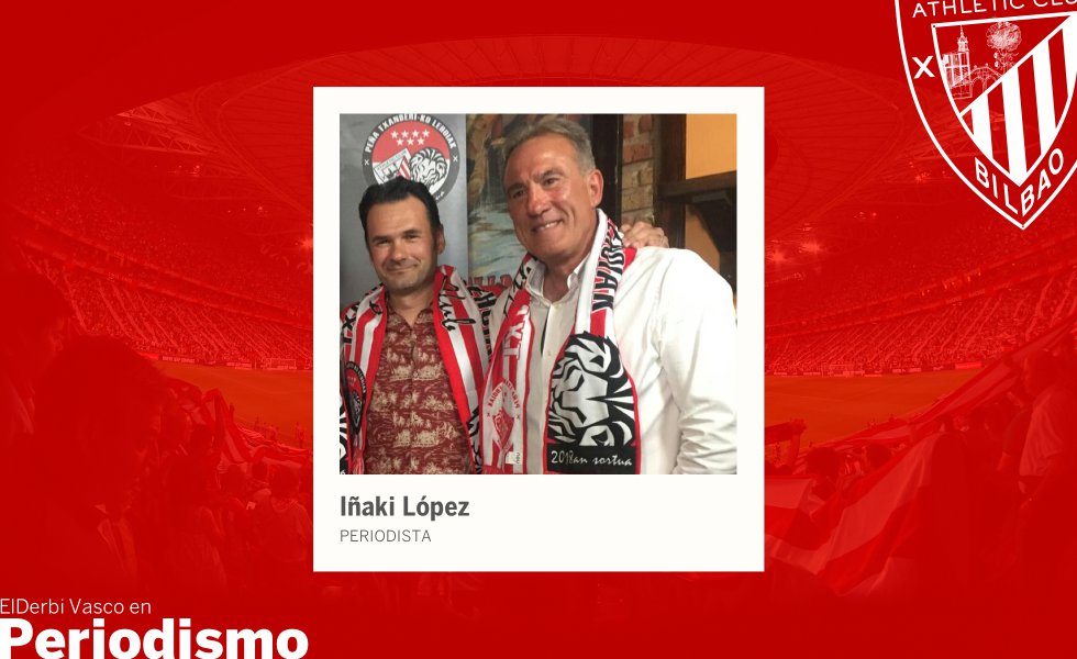 Antes de ser el rey de la noche en La Sexta, Iñaki López (Portugalete, 1973) trabajó mucho tiempo en la ETB, la televisión vasca, y ahí, dice, “la resaca de un derbi era tremenda”. “Un día la parte 'athleticzale' del equipo improvisó una tamborrada tras un triunfo rojiblanco en Anoeta. Llegamos una hora antes a la redacción para ensayar tonadillas con nuestros tambores de plástico y esperarles formando pasillo en la puerta. Memorable”, cuenta López, que añade que el ambiente en estos partidos durante la previa de las dos aficiones en los botxos (tascas) de la zona de Pozas (Bilbao) son “dignos de disfrutarse”. En la fotografía, posa con uno de sus ídolos, el excentral y ahora comentarista Andoni Goikoetxea.