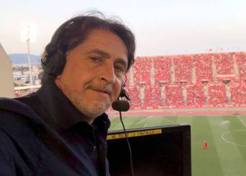 El futbolista al que un inglés y una cámara hicieron reportero