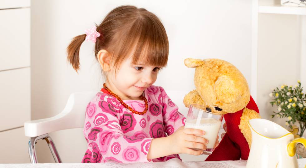 Leches de crecimiento para equilibrar la dieta de los niños