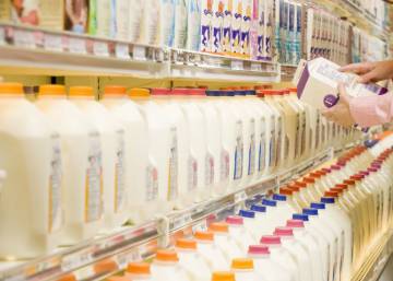 De pastoreo, 100% natural... Esto es lo que hay detrás de las nuevas etiquetas de la leche