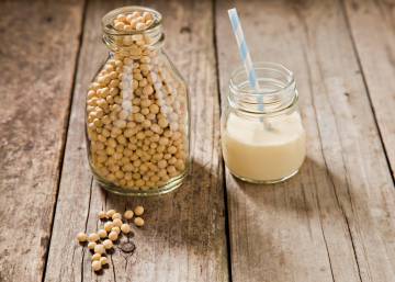La gran ventaja de la bebida de soja frente a la leche